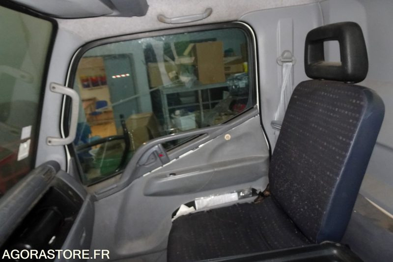 Camion Mitsubishi Fuso Bluetec 5