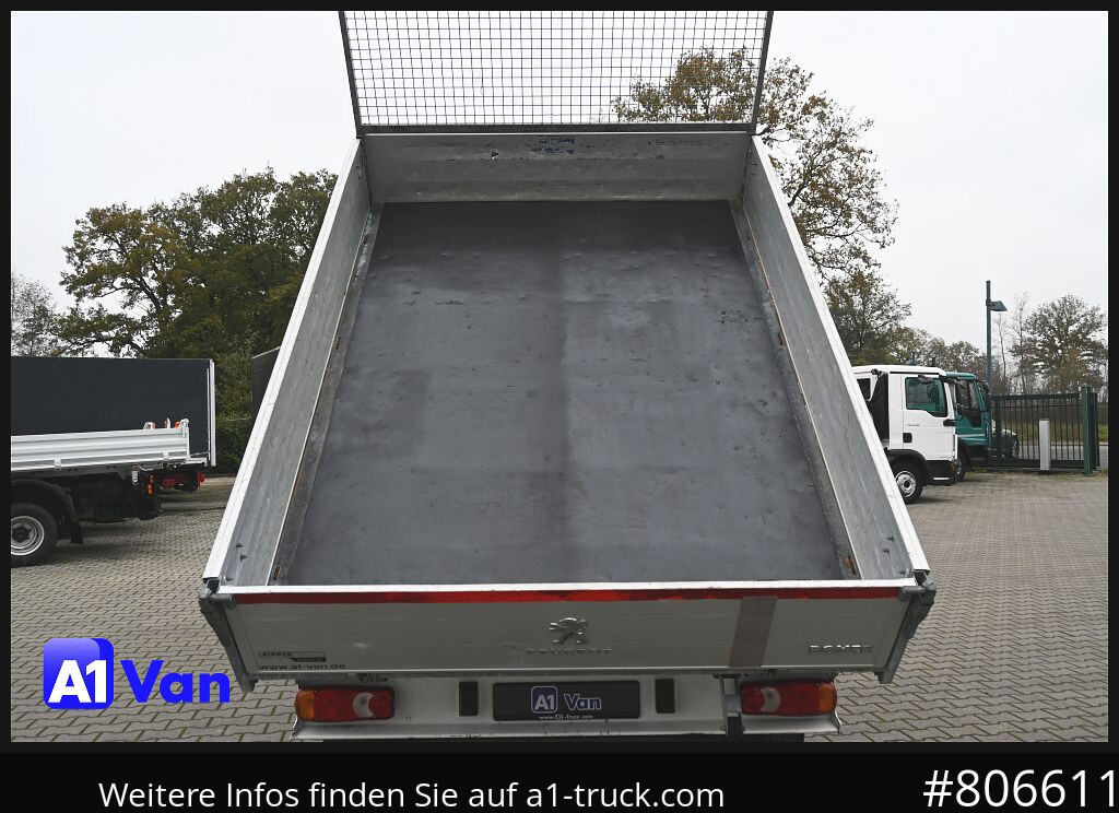 Camion PEUGEOT Boxer Doka Kipper, AHK, Klima, Standheizung