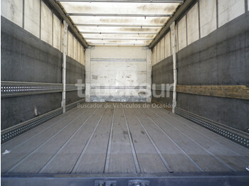 Camion à rideaux coulissants RENAULT D CAB 240.12: photos 5