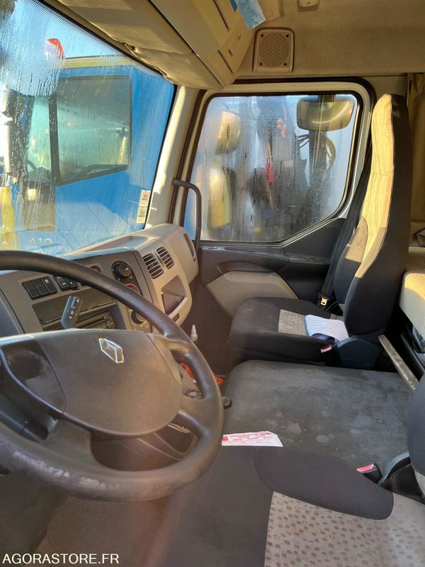 Camion RENAULT MIDLUM - 2013 - 562 205km