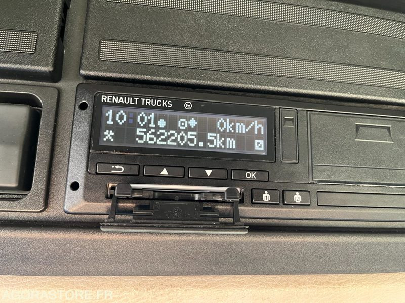 Camion RENAULT MIDLUM - 2013 - 562 205km