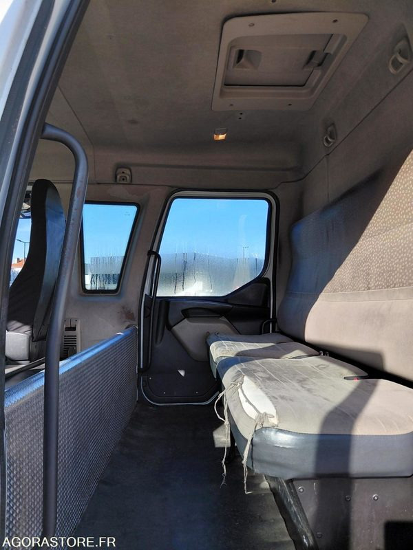 Camion RENAULT midlum 240 - 2009 - 301686 Kms