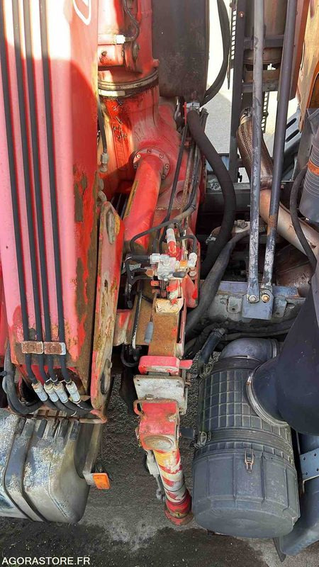 Camion Renault Kerax - 2004 - BL-657-MB