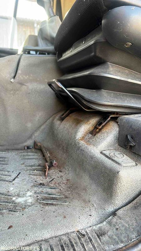 Camion Renault Kerax - 2004 - BL-657-MB