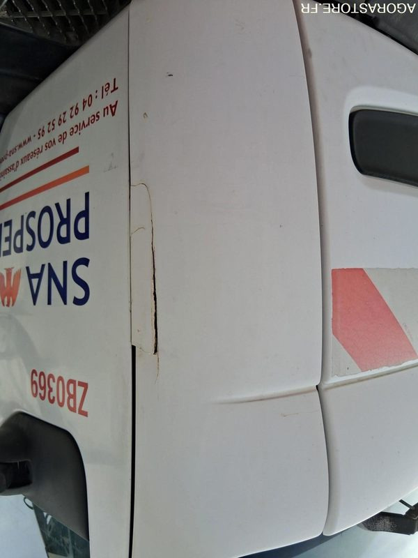 Camion Renault Kerax multi benne à chaine