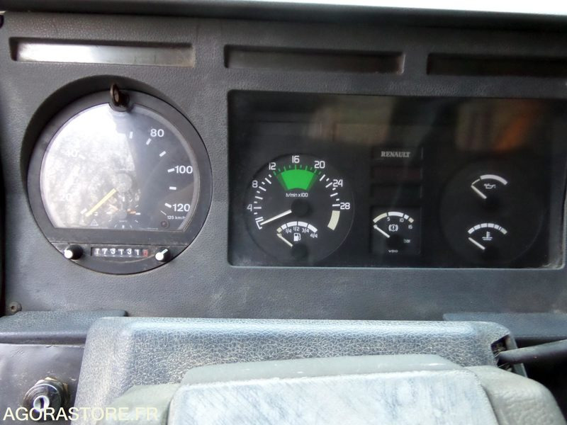 Camion Renault M210 - 1998 - 174000km (BY-623-FQ)