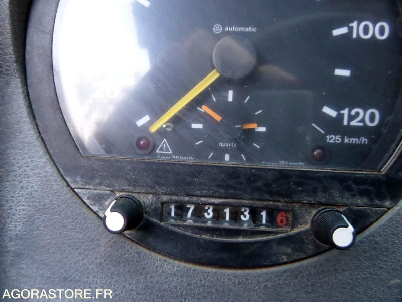 Camion Renault M210 - 1998 - 174000km (BY-623-FQ)