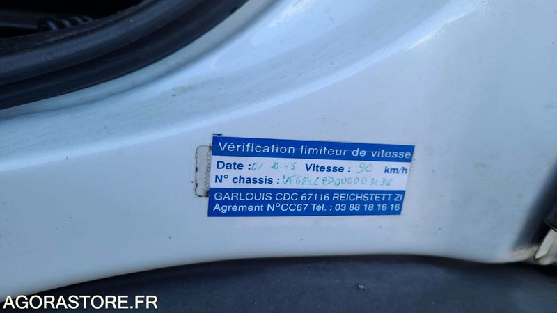 Camion Renault Premium 380 - 2011 - 483100kms - BL055KP