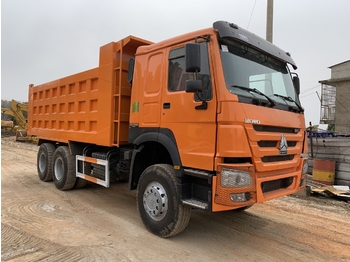 Camion benne pour transport de équipements lourds SINOTRUK Howo 371 Dump truck: photos 1