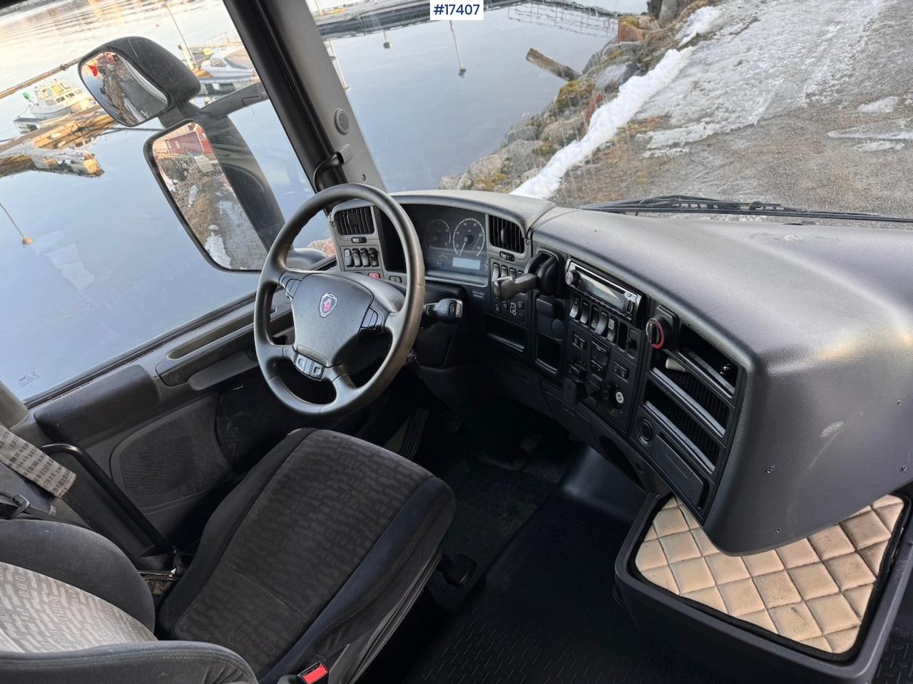Camion fourgon Scania R420: photos 21