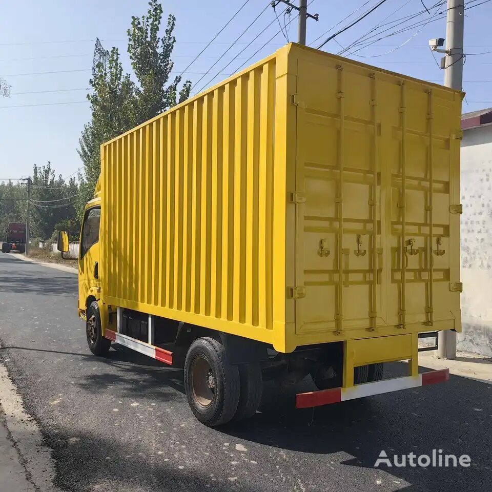 Camion fourgon Sinotruk Howo cargo van closed box truck: photos 4