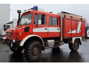 Camion citerne Unimog U4000 4x4 ALLRAD Feuerwehr DOKA Löschfahrzeug: photos 1