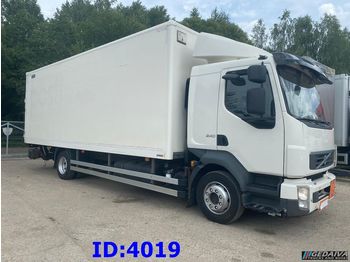 Camion isothermique VOLVO FL 240 EURO5 + Sleeping place: photos 1