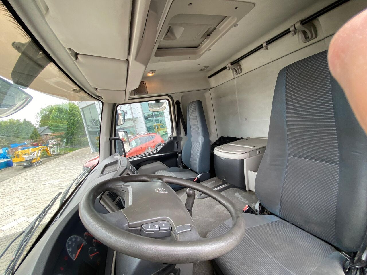 Camion fourgon Volvo FL 240 / OPENED SIDE / EURO 4 / MANUAL: photos 20