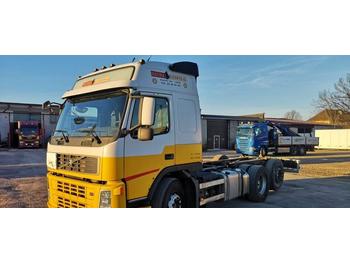 Camion porte-conteneur/ Caisse mobile Volvo FM400 6X2*4 with hydraulics 400100km: photos 1