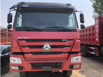 Camion benne pour transport de silo sinotruk Howo Dump truck: photos 1