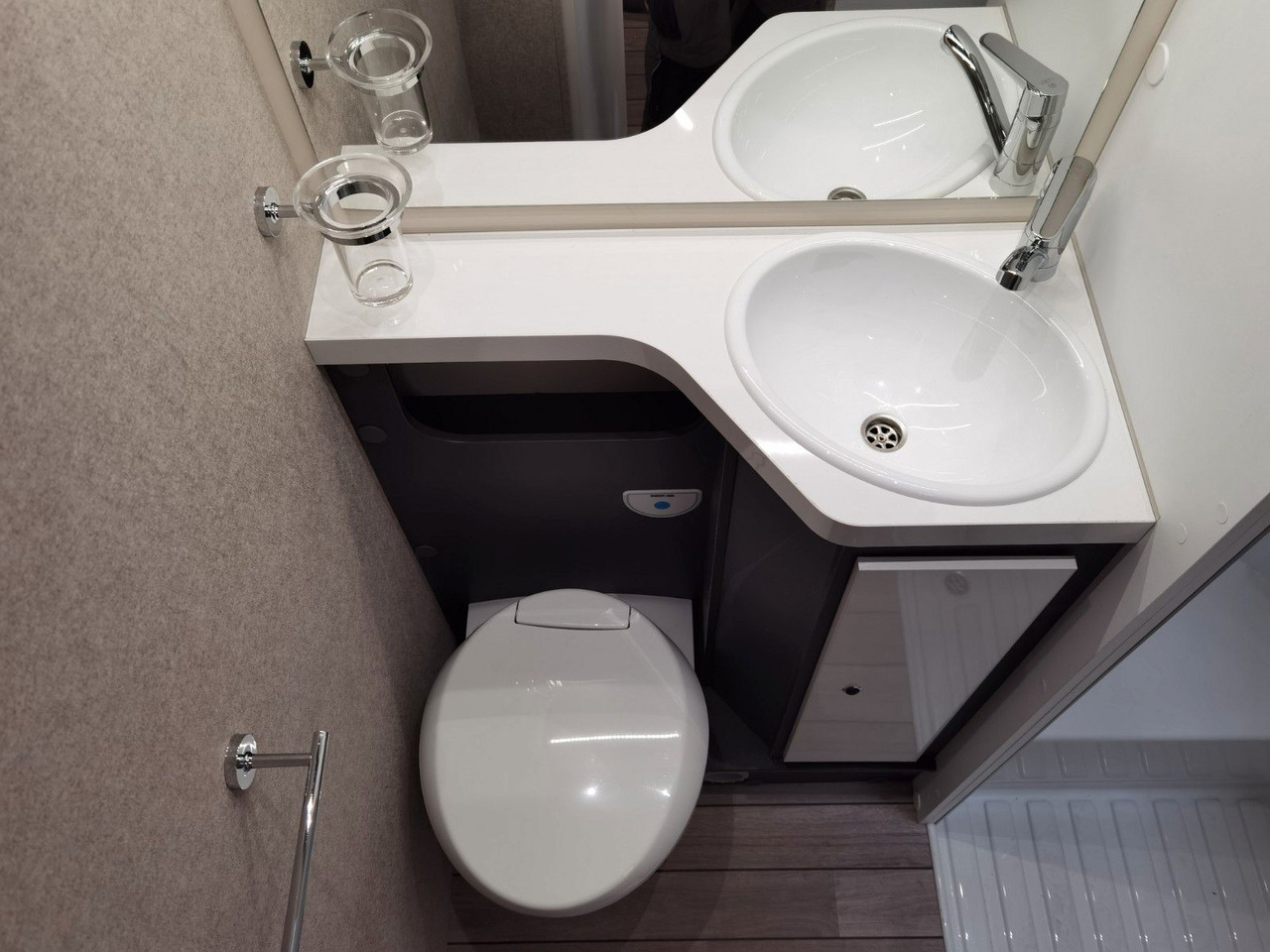 Camping-car capucine Forster A 699 VB / -2025- / 140PS / ETAGENBETTEN