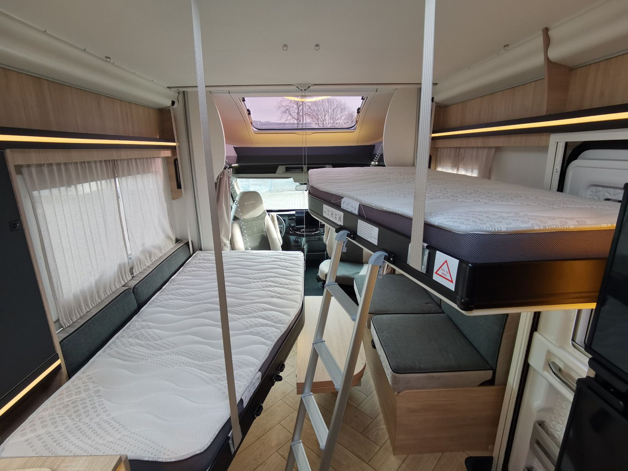 Camping-car profilé Chausson 630 TITANIUM / MODELL 2026 / EINZELHUBBETTEN