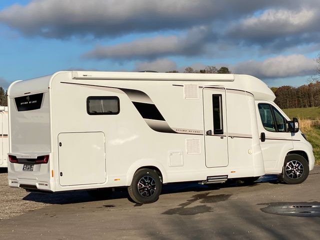 Camping-car profilé Hobby Optima De Luxe T70 GE