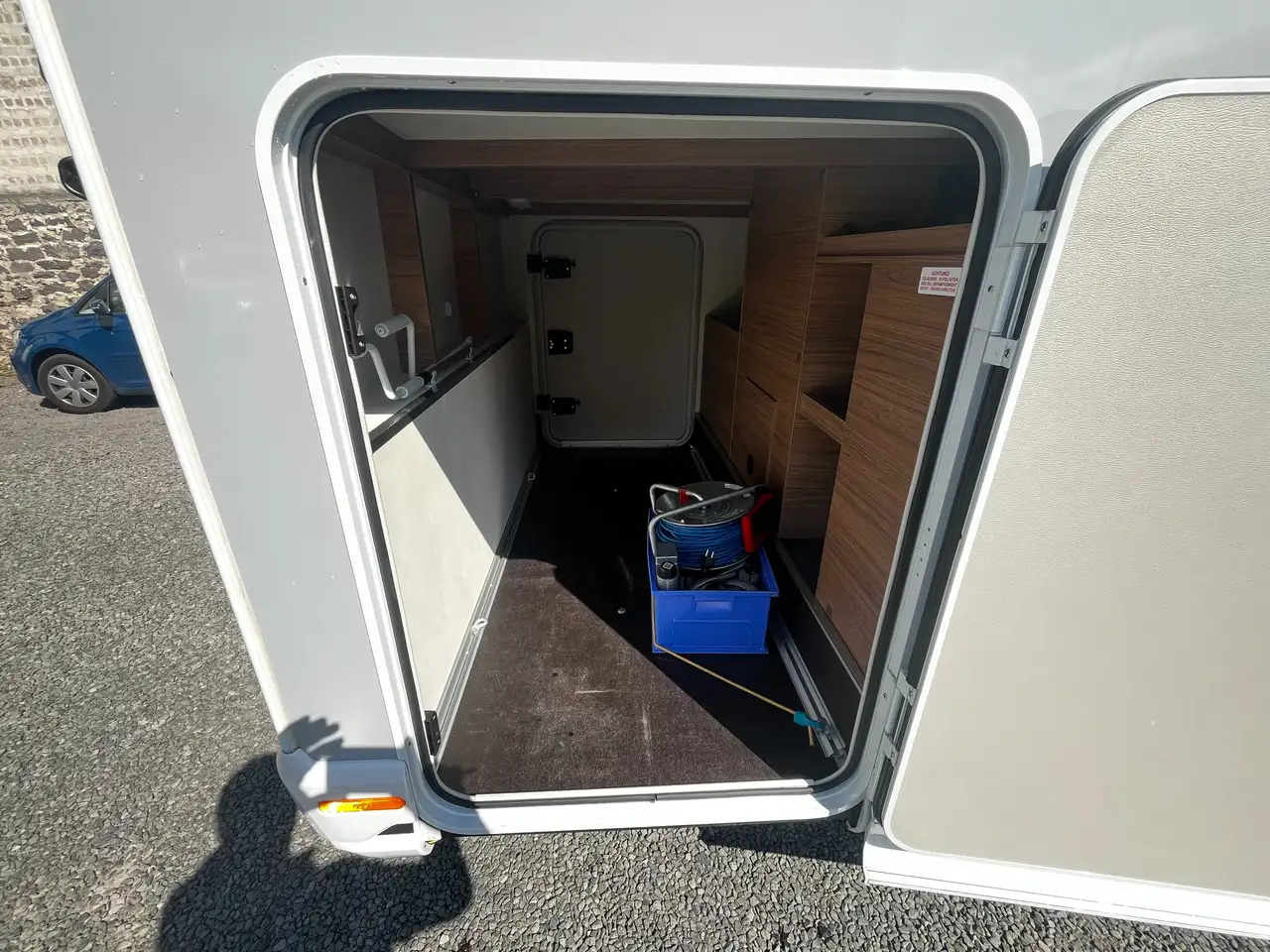 Camping-car profilé Knaus VAN WAVE 640 MEG VANSATION