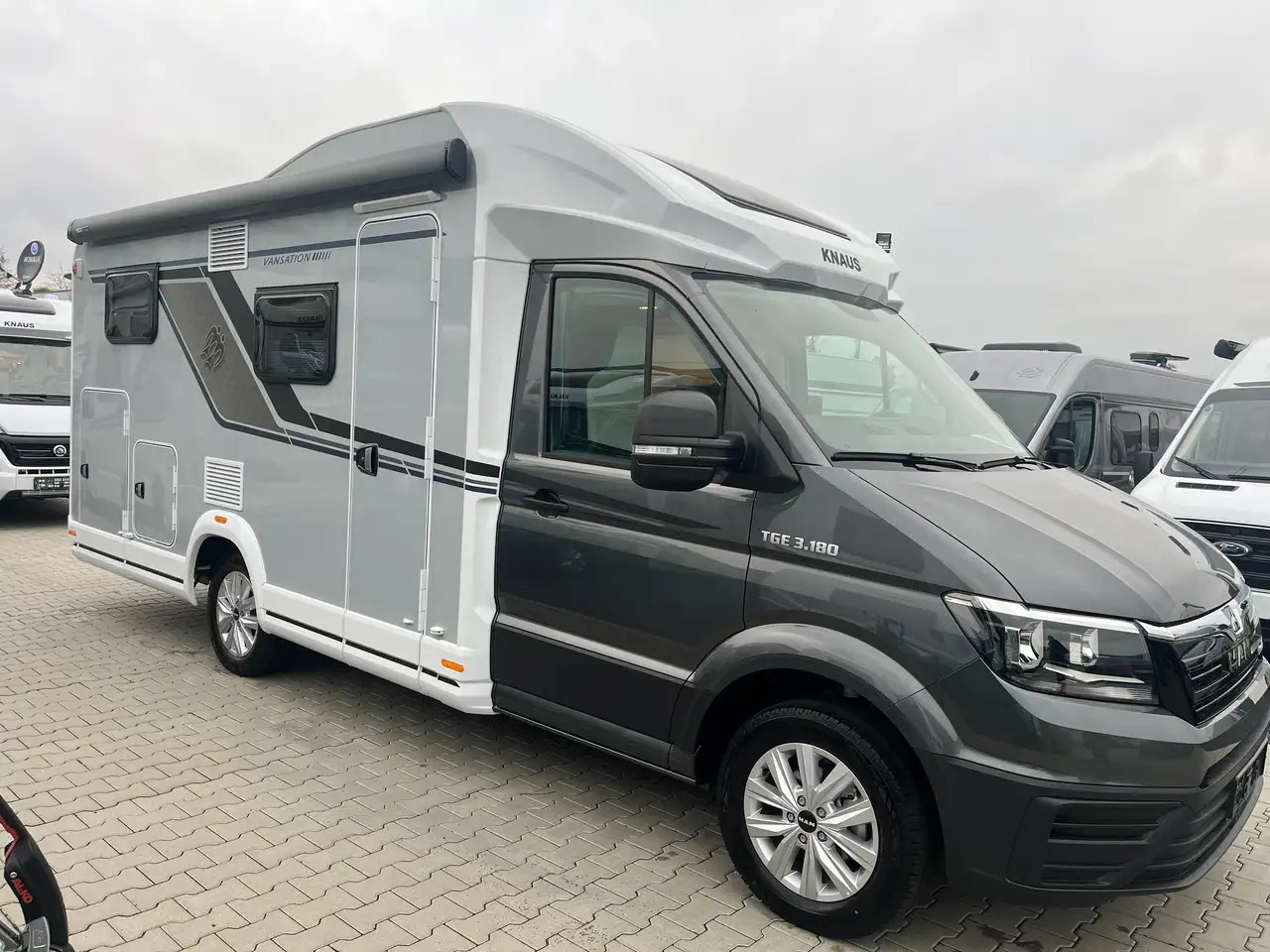 Camping-car profilé Knaus VAN WAVE 640 MEG VANSATION