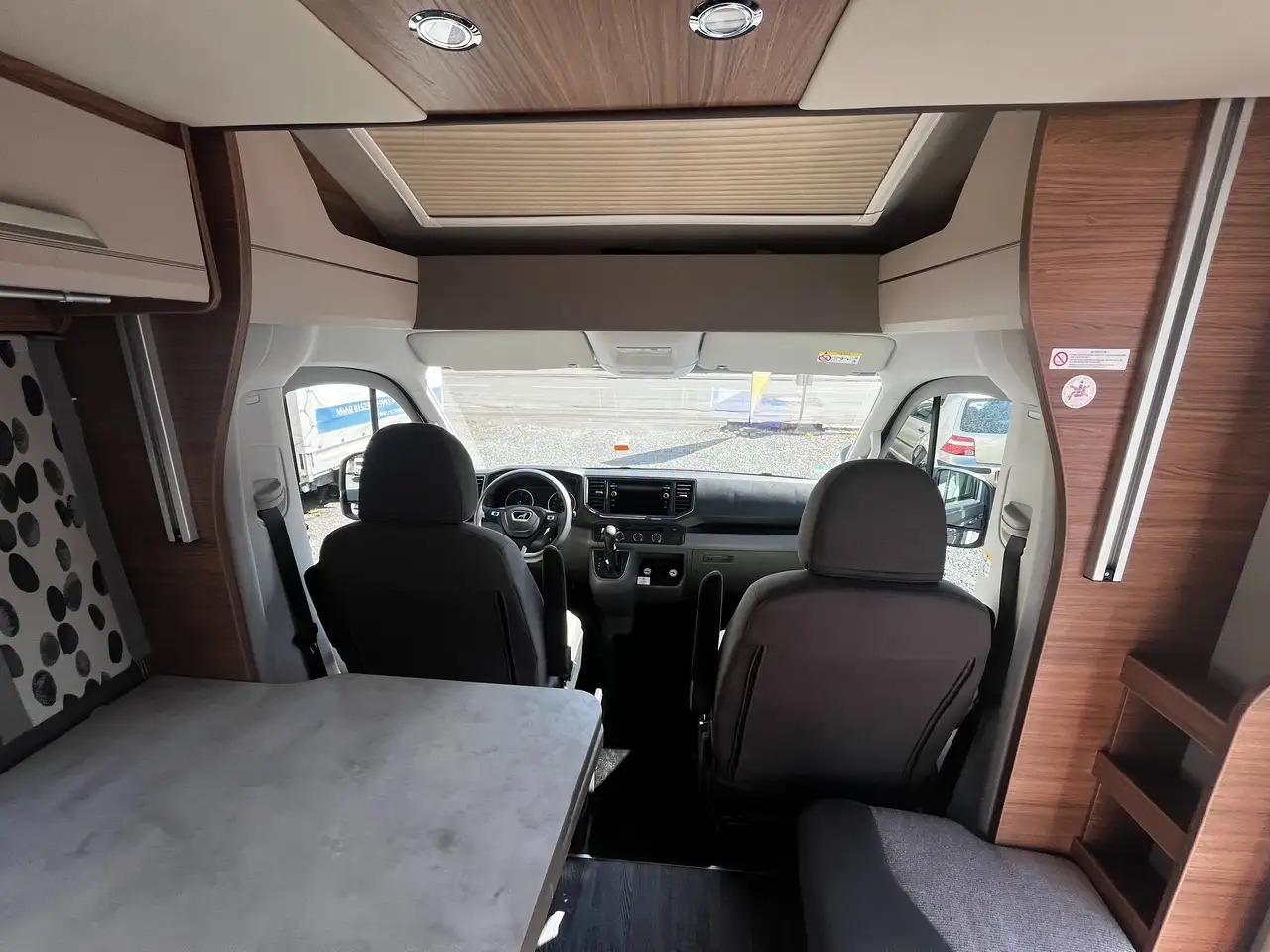 Camping-car profilé Knaus VAN WAVE 640 MEG VANSATION