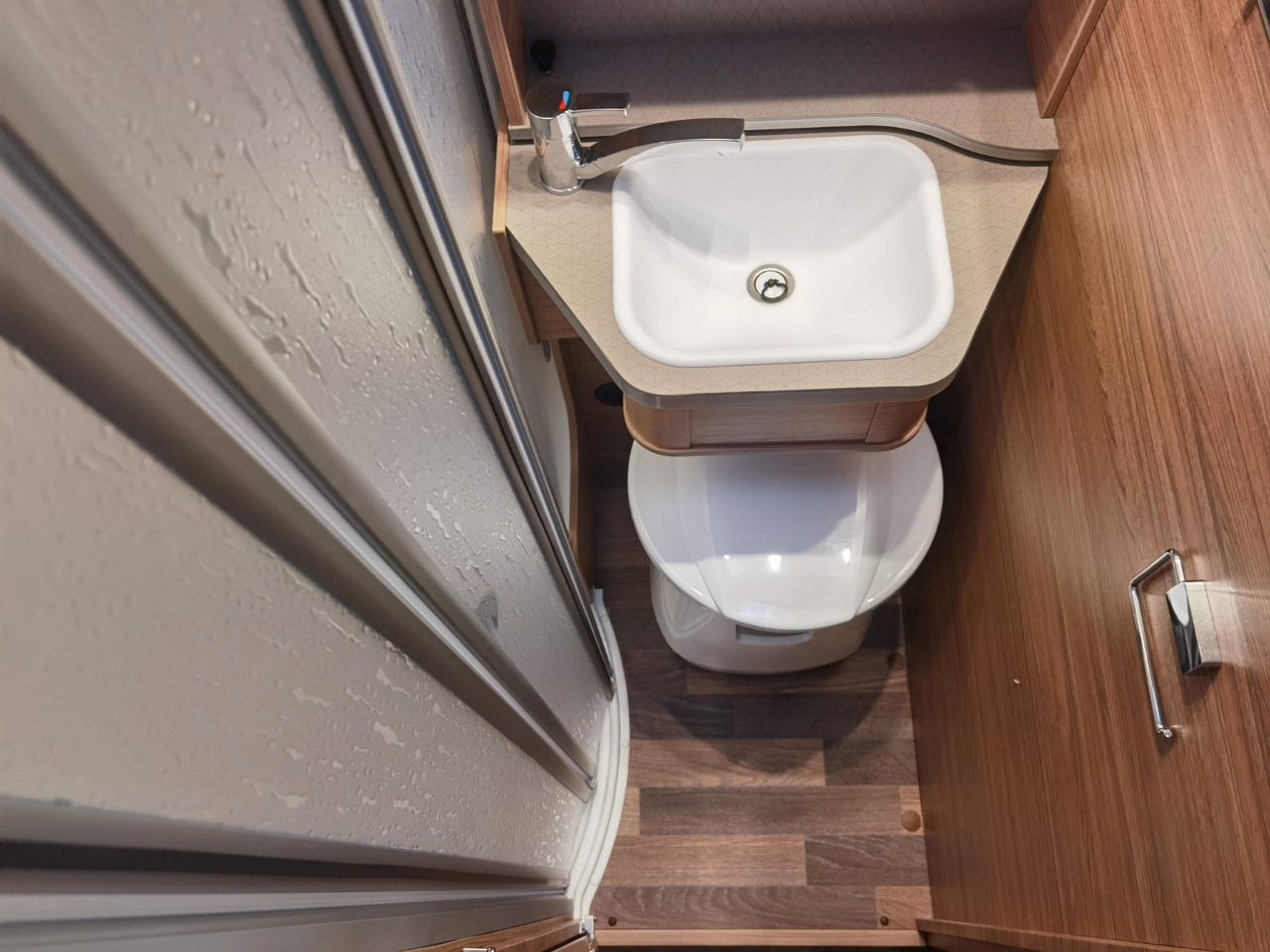 Camping-car profilé Weinsberg CARACOMPACT 600 MEG PEPPER / 8G. - AUTOMATIK