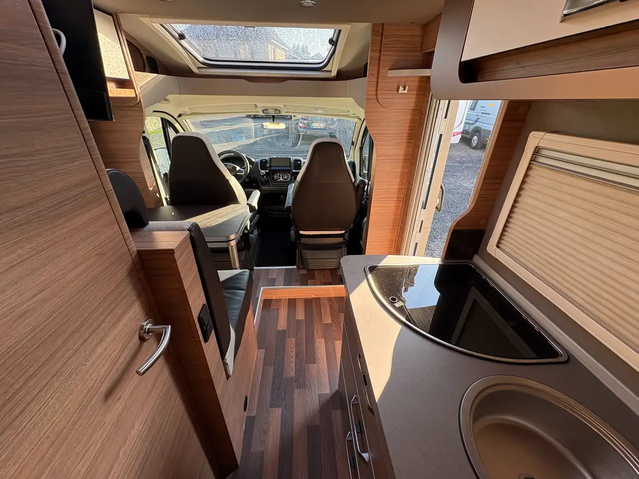 Camping-car profilé Weinsberg CaraCompact 600 MEG PEPPER