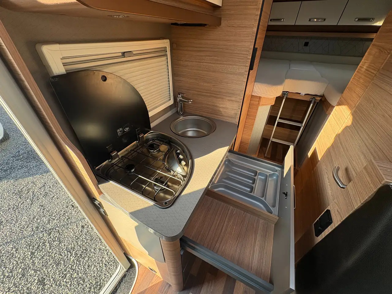 Camping-car profilé Weinsberg CaraCompact 600 MEG PEPPER