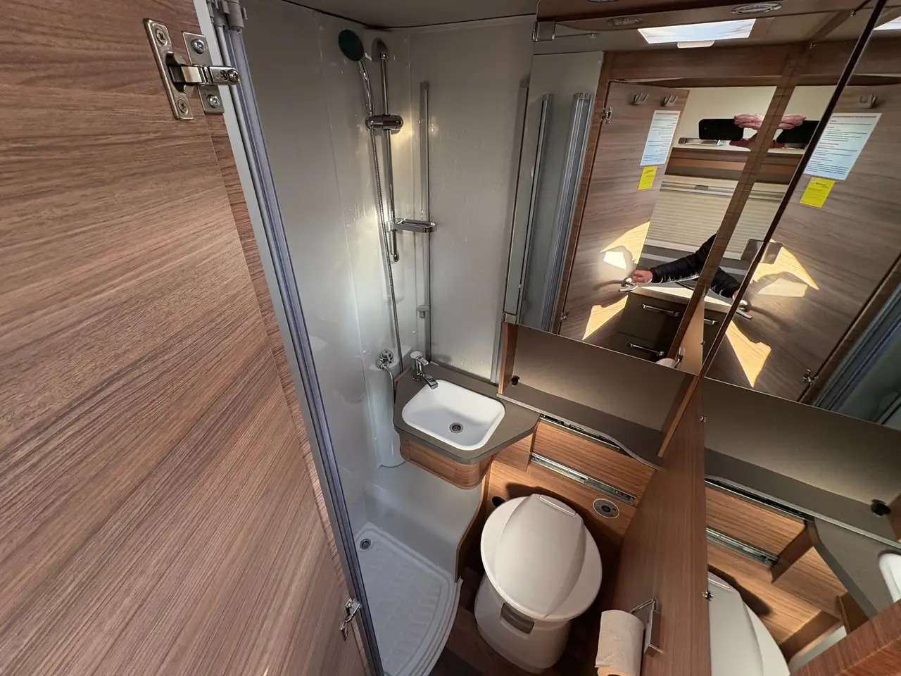 Camping-car profilé Weinsberg CaraCompact 600 MEG PEPPER