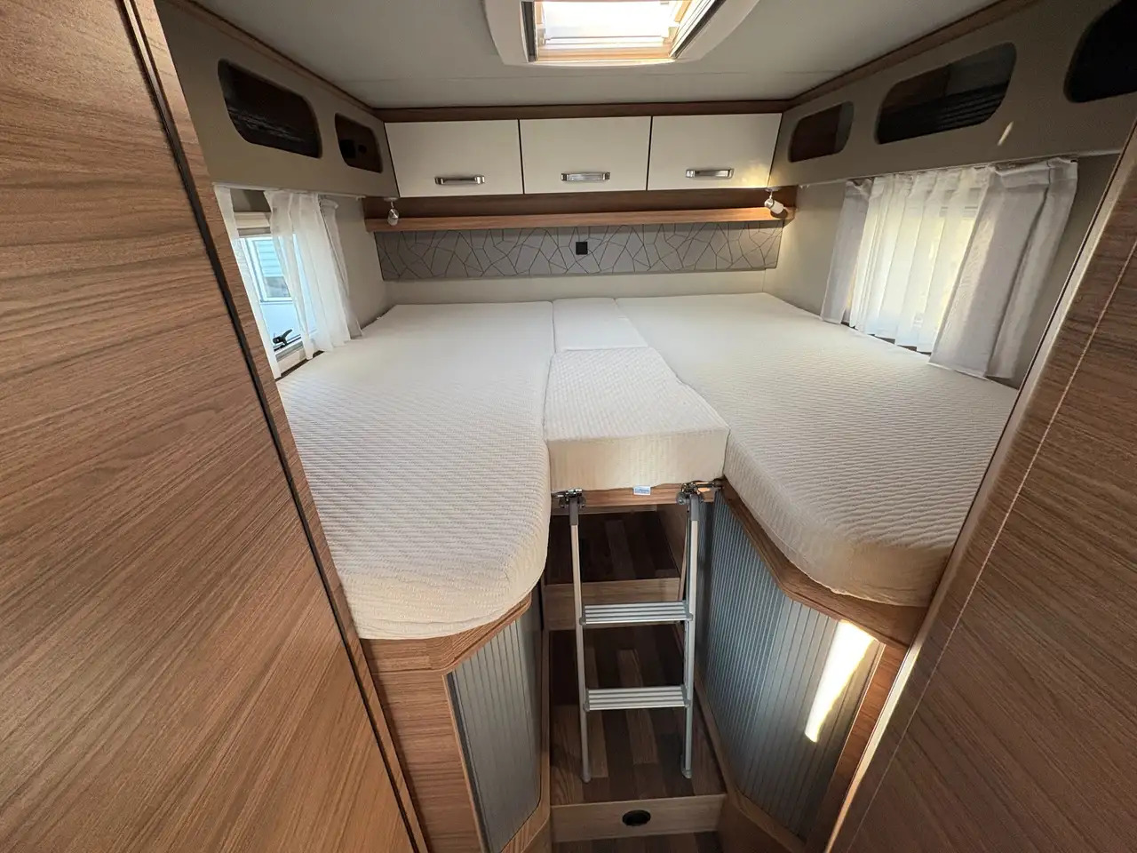 Camping-car profilé Weinsberg CaraCompact 600 MEG PEPPER