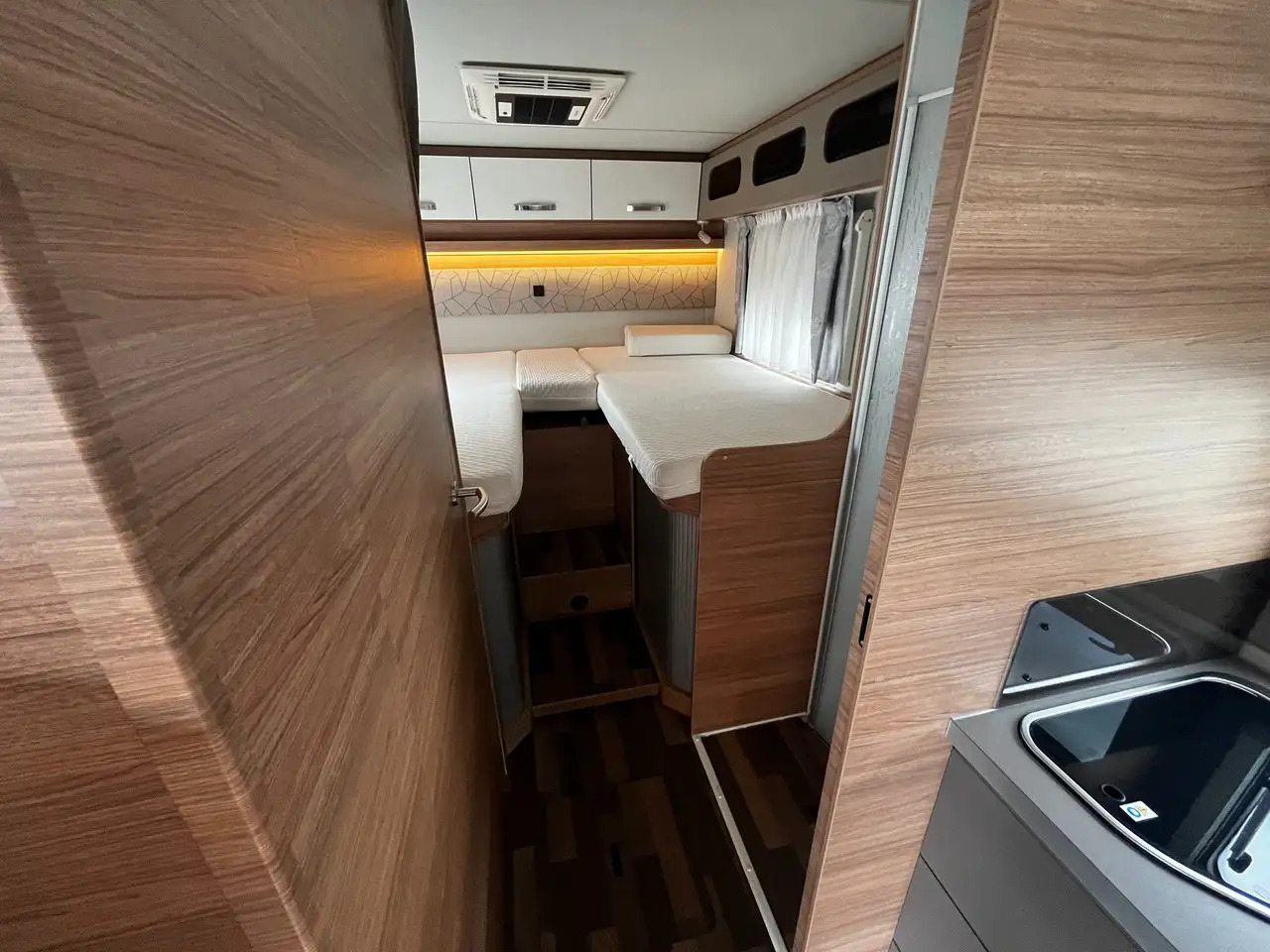 Camping-car profilé Weinsberg CaraSuite 700 ME