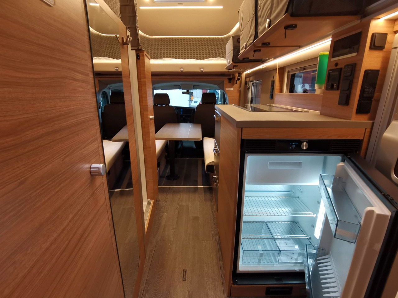 Camping-car profilé Weinsberg X-CURSION CUV 500 LT PEPPER EDITION / 150PS-DSG