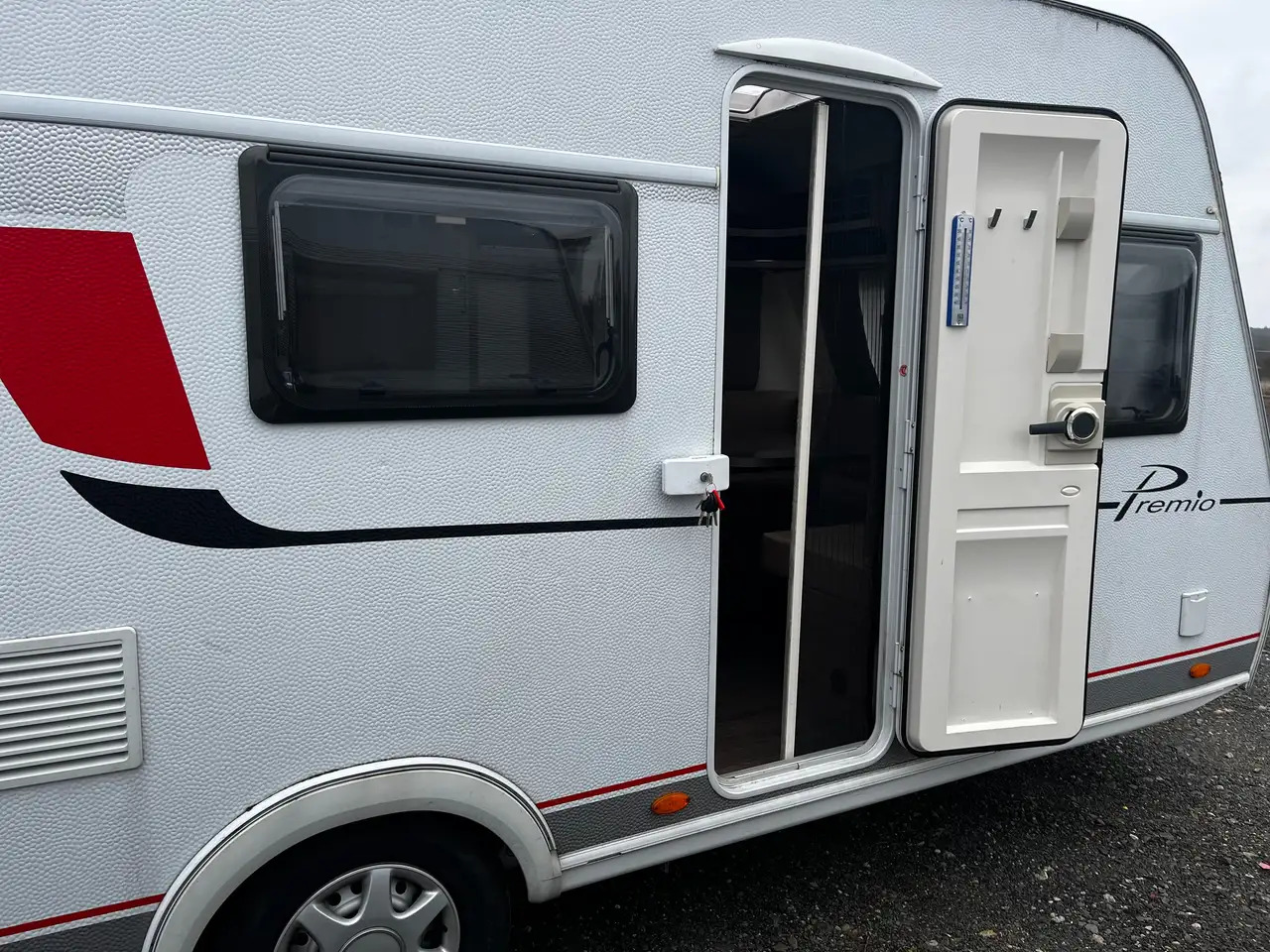 Caravane Bürstner Premio 530 TL Mover Dachklimaanlage Einzelbetten