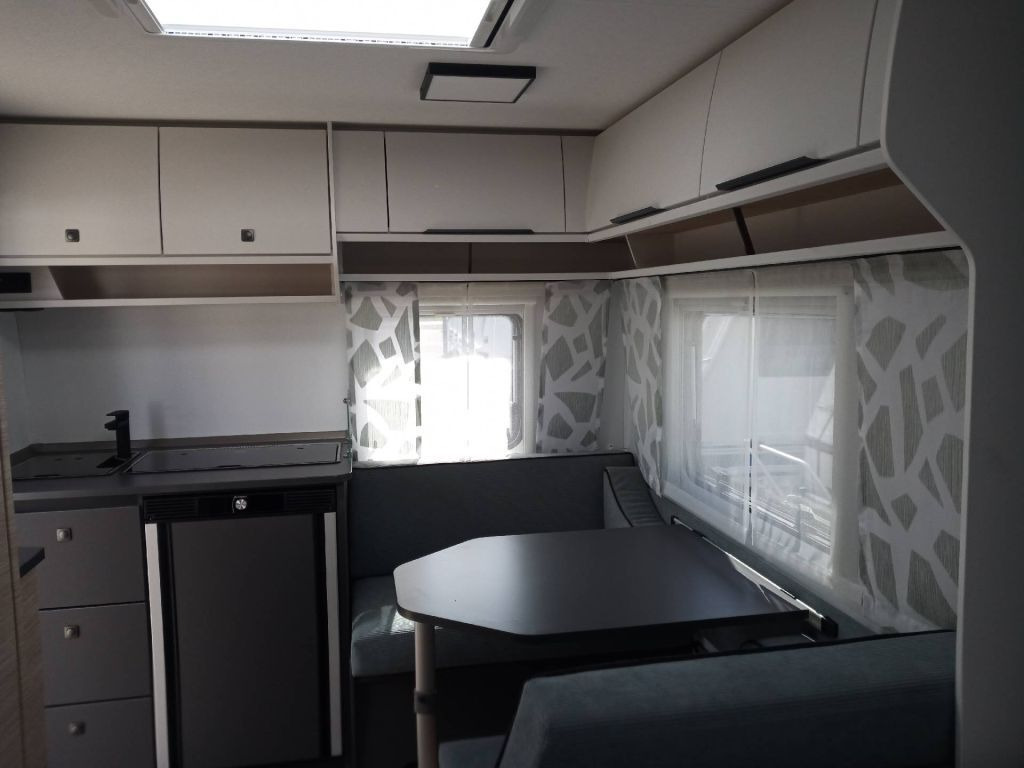 Caravane Fendt Apero Activ 390 FH 2026 1700Kg "Brenta"