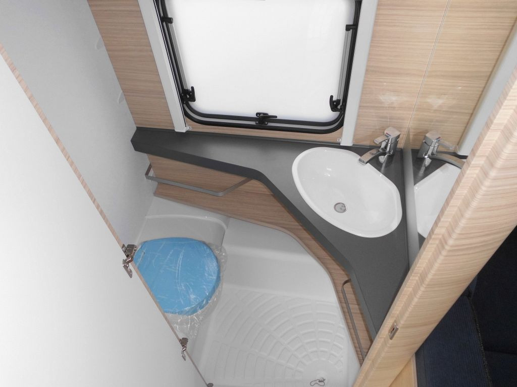 Caravane Fendt Bianco Activ 550 KMG 2026 Safety 2000kg.,+++