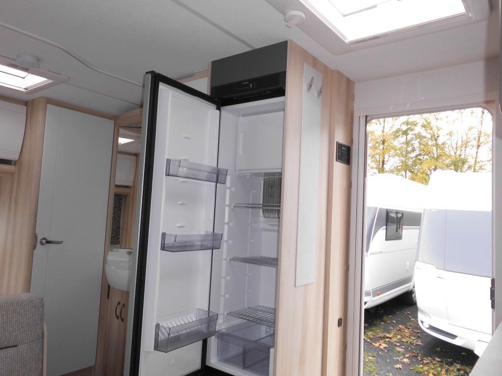 Caravane Hobby De Luxe 400 SFe 1500kg., Fahrradträger