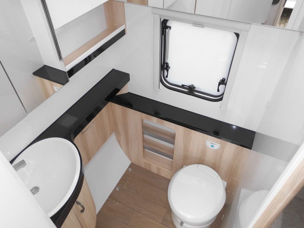 Caravane Hobby De Luxe 460 SFf 1500kg. Ambiente, FBH