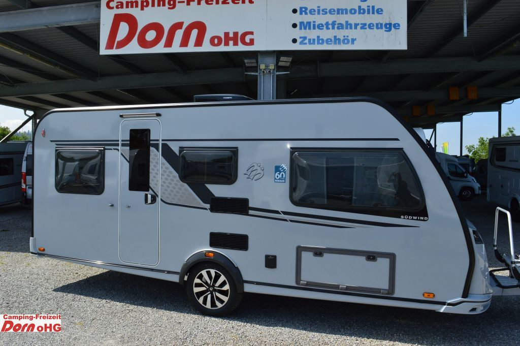 Caravane Knaus Südwind 500 EU 60 Years Dachklima