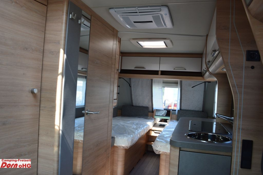 Caravane Knaus Südwind 500 EU 60 Years Dachklima