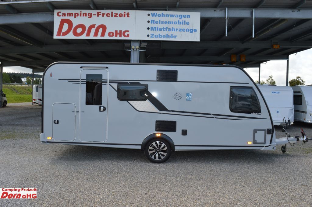 Caravane Knaus Südwind 540 FDK 60 Years Ausstellfenster Bug