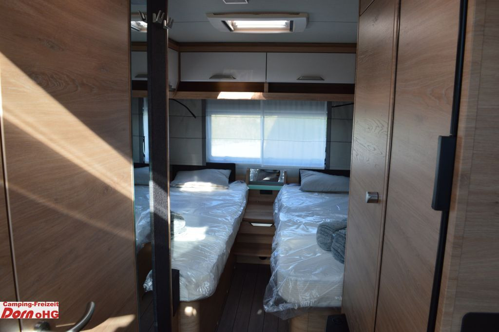 Caravane Knaus Südwind 540 UE 60 YEARS Elektrische Fußbodenerwä