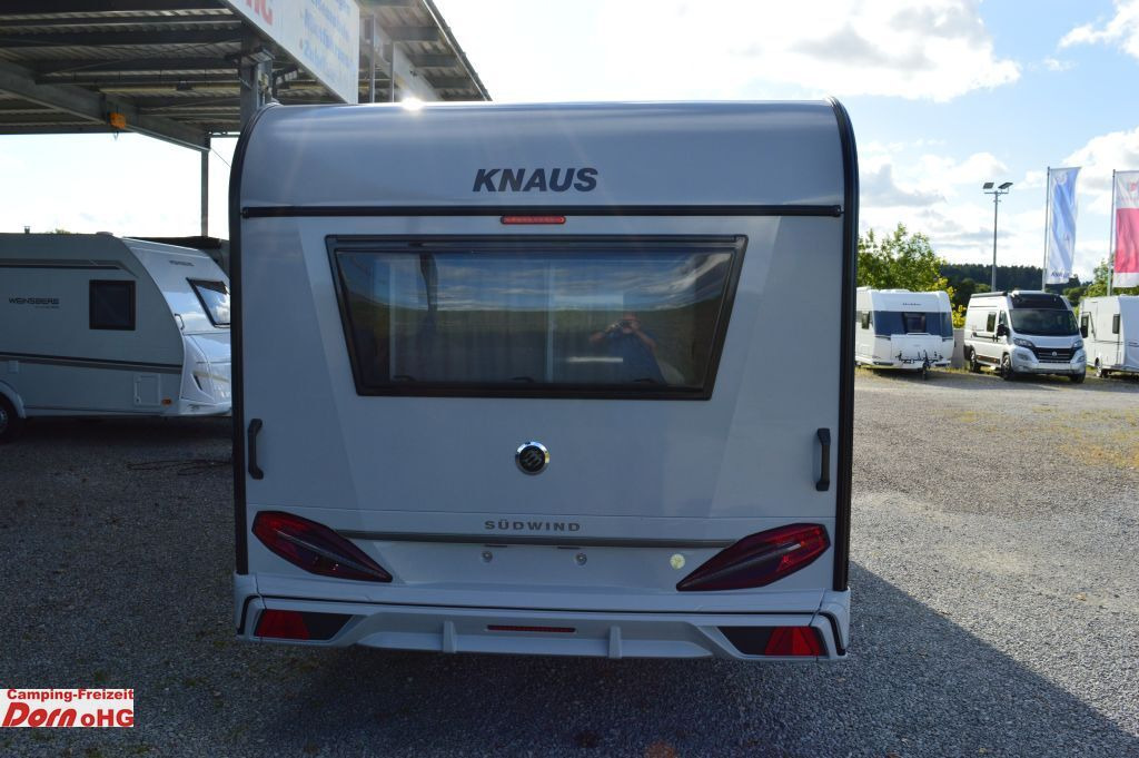Caravane Knaus Südwind 540 UE 60 YEARS Elektrische Fußbodenerwä