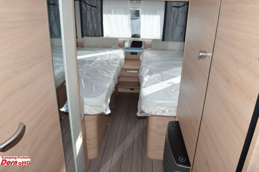 Caravane Knaus Südwind 540 UE Black Selection Elektrische Fußbo