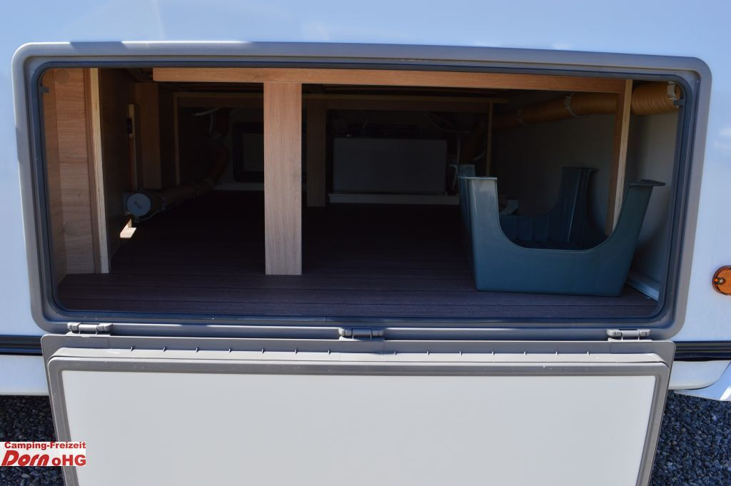 Caravane Knaus Südwind 580 QS 60 YEARS Kühlschrank 177l