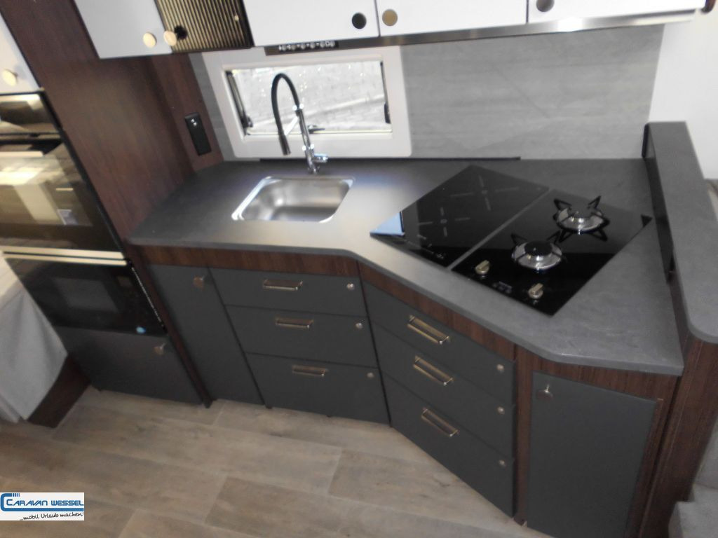 Caravane Polar Blackline 730 BSL Modellwechsel-Aktion