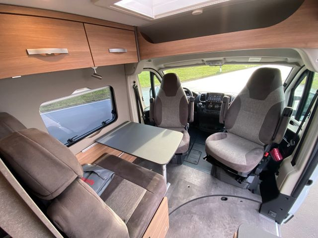 Fourgon aménagé Dethleffs Globetrail CVD 600 DK Classic