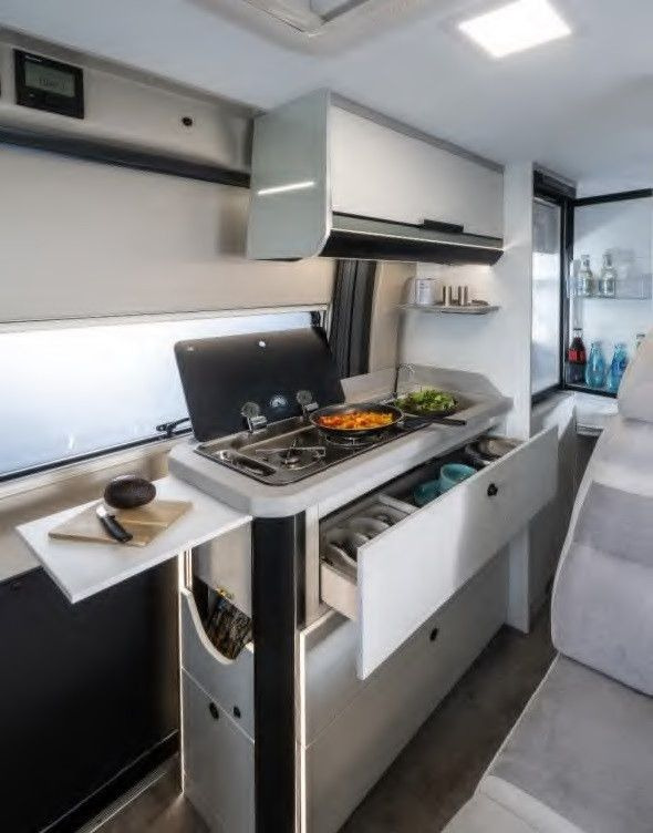 Fourgon aménagé Karmann DAVIS 591 LIFESTYLE / MODELL 2026 / STOCKBETTEN