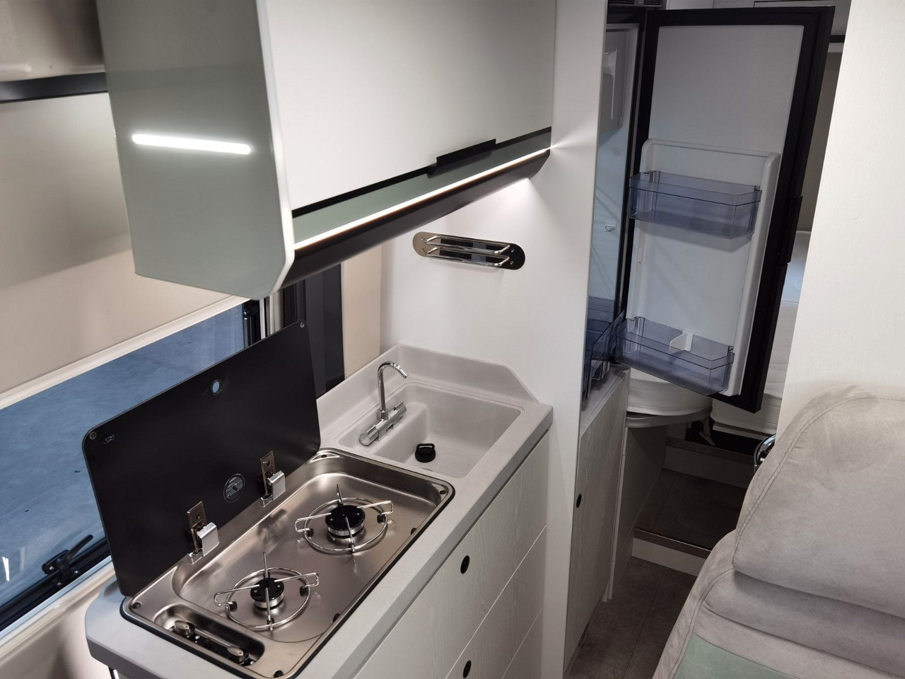 Fourgon aménagé Karmann DAVIS 620 LIFESTYLE/-2026-/ 140PS / EINZELBETTEN