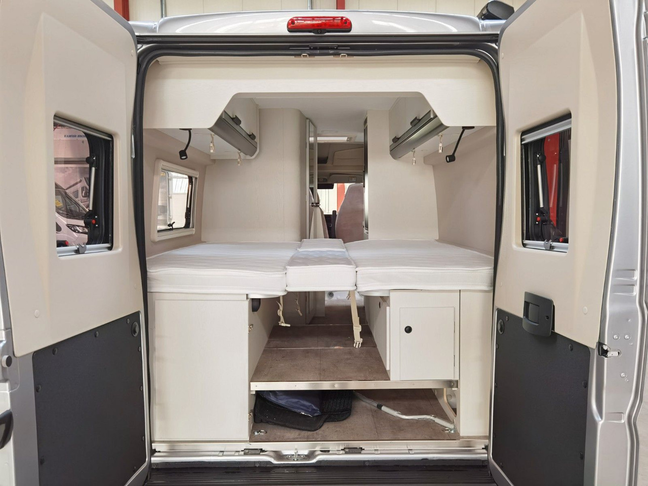 Fourgon aménagé Karmann DAVIS 620 LIFESTYLE/-2026-/ 140PS / EINZELBETTEN